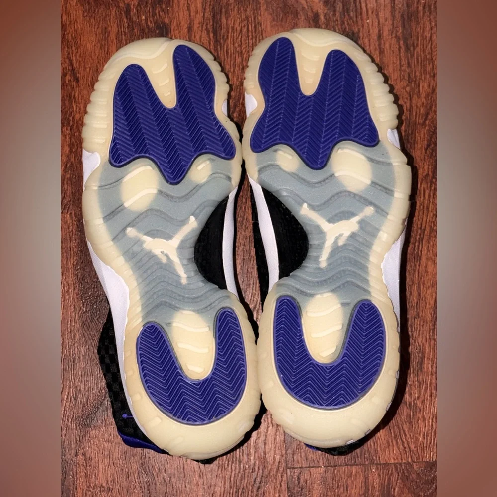 Jordan size 12